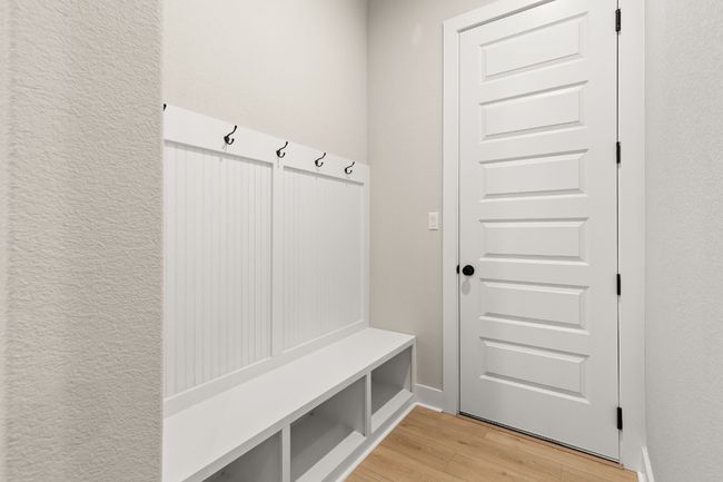 Mud Room off of Garage | Image 28