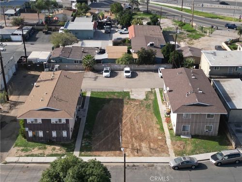 421 Devener St, Riverside, CA, 92507-1376 | Card Image