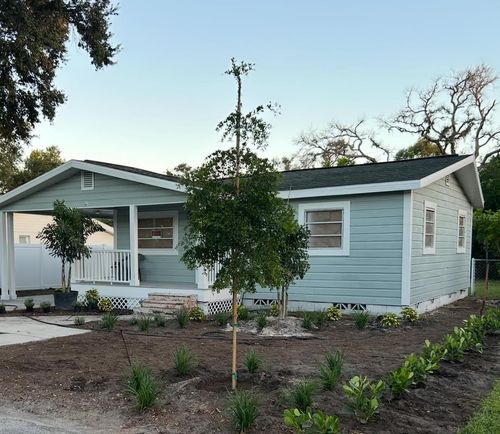 1704 54th Ave E, Bradenton, FL, 34203-4458 | Card Image