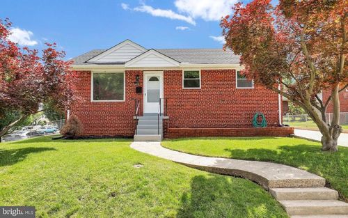 2129 Saranac St, HYATTSVILLE, MD, 20783-2166 | Card Image