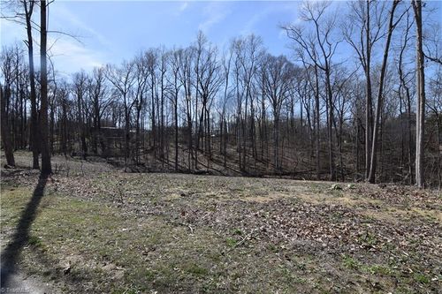 109 Fox Trace Ct, Thomasville, NC, 27360-2553 | Card Image