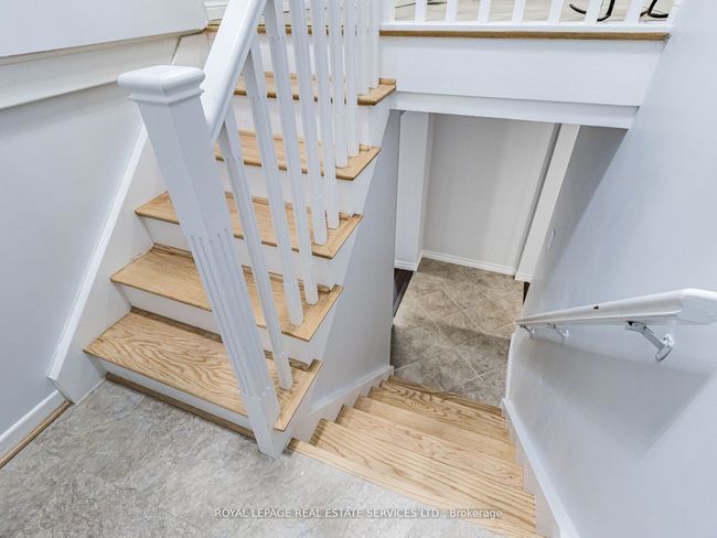 231 Elizabeth St S, House other with 6 bedrooms, 5 bathrooms and 4 parking in Brampton ON | Image 23