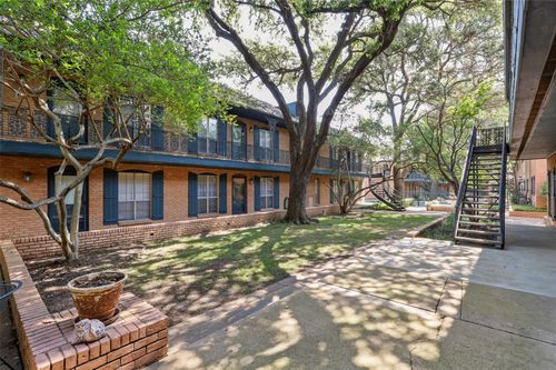 246-6011 E University Blvd, Dallas, TX, 75206-4639 | Card Image
