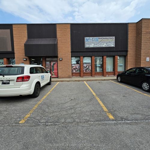 11-40 Englehard Dr, Aurora, ON, L4G6X6 | Card Image