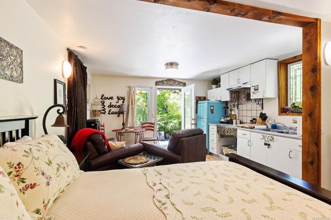 2470 North End Rd, House other with 3 bedrooms, 5 bathrooms and 8 parking in Salt Spring BC | Image 26