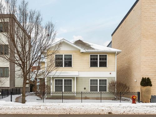 143 E 8th St, Traverse City, MI, 49684-2619 | Card Image