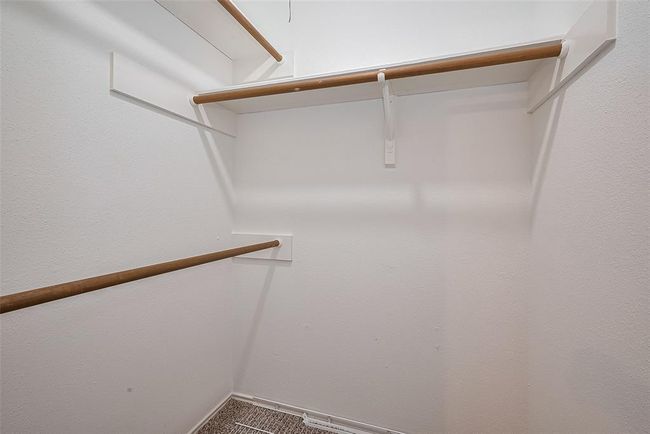 5814 N Magazine Cir, House other with 3 bedrooms, 2 bathrooms and 2 parking in Houston TX | Image 21