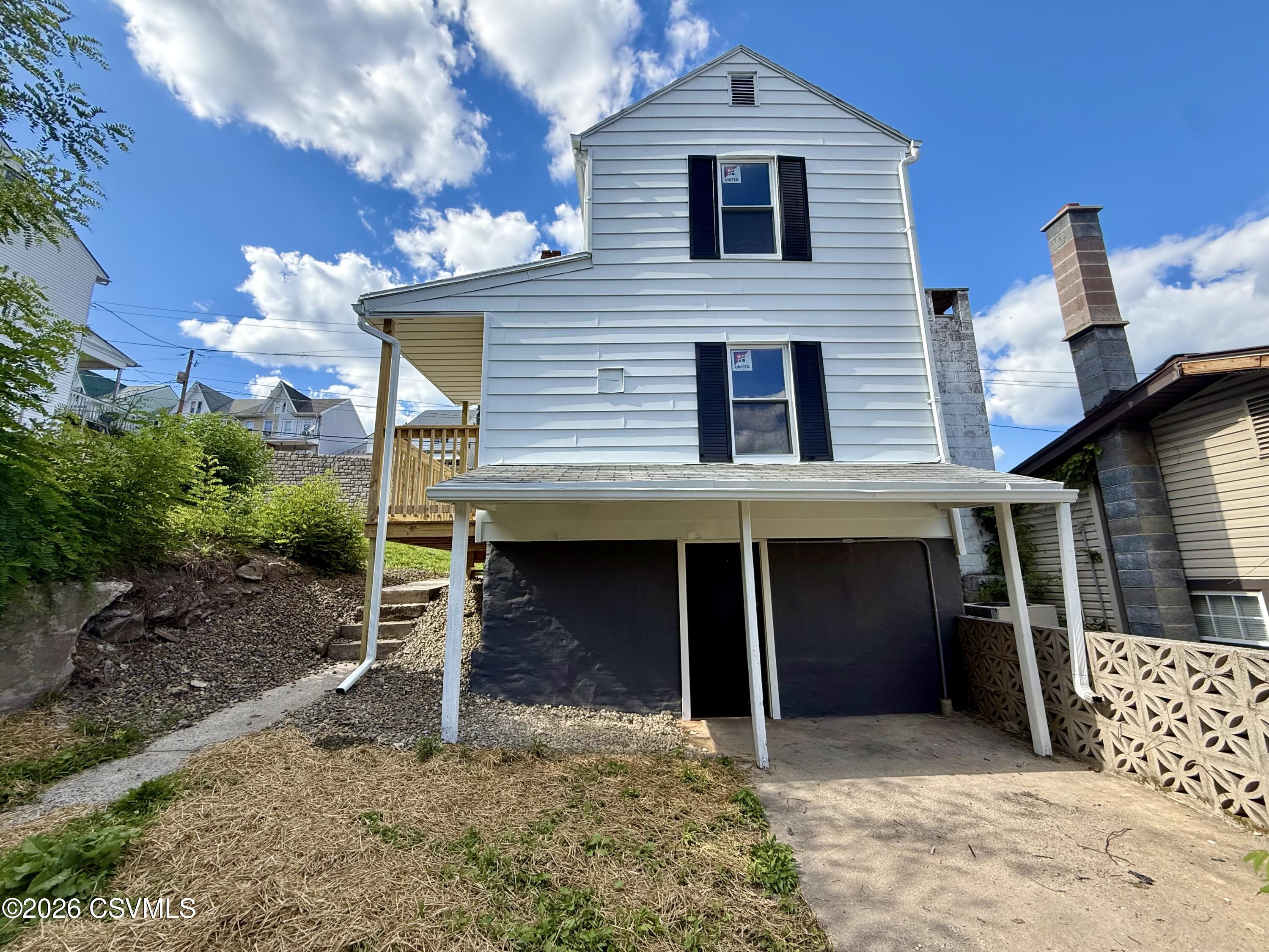 Residential in Coal Township 3