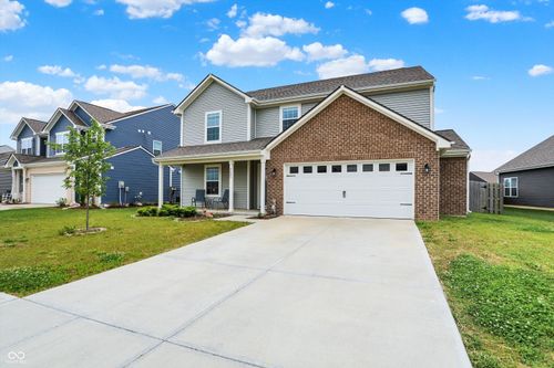 6645 Honeysuckle Way, Pendleton, IN, 46064-6404 | Card Image