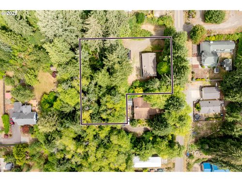10220 7th St, Bay City, OR, 97107-9692 | Card Image