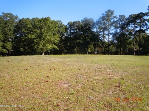 29 Ridge Dr, Tabor City, NC, 28463-8593 | Card Image