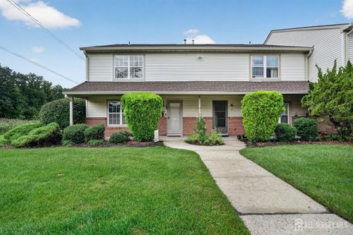 72 Sassafras Ct, North Brunswick, NJ, 08902-1093 | Card Image