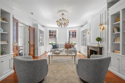 101 Pinckney St, Boston, MA, 02114-4408 | Card Image