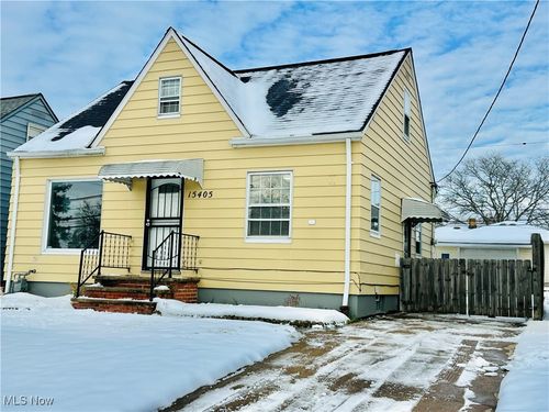 15405 Turney Rd, Maple Heights, OH, 44137-4845 | Card Image