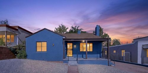 213 Amherst Dr Se, Albuquerque, NM, 87106-1401 | Card Image