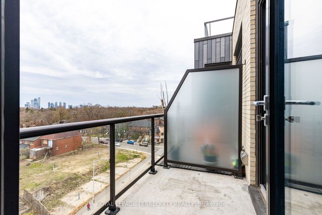 705 - 2118 Bloor St W, Condo with 1 bedrooms, 2 bathrooms and null parking in Toronto ON | Image 23