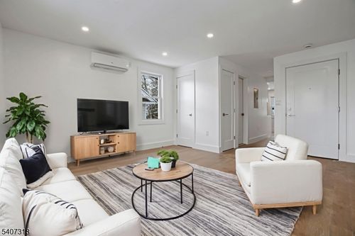 2nd-554 Hort St, Westfield, NJ, 07090-4162 | Card Image