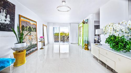 apt-302-13105 Ixora Ct, North Miami, FL, 33181-2321 | Card Image