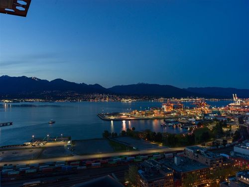 3304-128 W Cordova Street, Vancouver, BC, V6B0E6 | Card Image