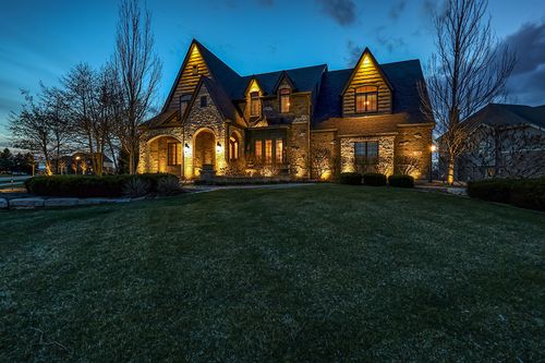 11294 York Ct, Frankfort, IL, 60423-8245 | Card Image