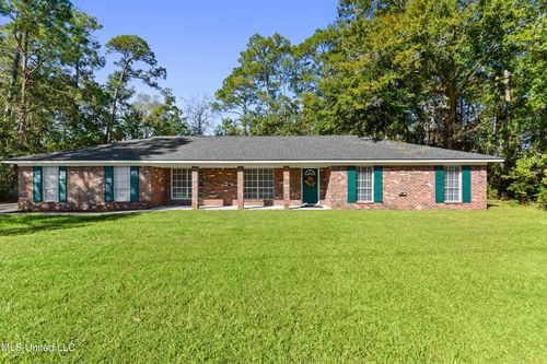 8605 Martin Bluff Road, Gautier, MS, 39553 | Card Image