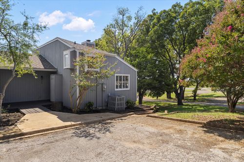560 Yacht Club Dr, Rockwall, TX, 75032-2412 | Card Image