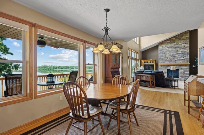 32-web-or-mls-20111-cedar-lake-trail.jpg | Image 32