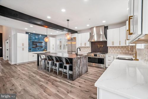 9785 Leighland Ct, WALDORF, MD, 20603-4102 | Card Image