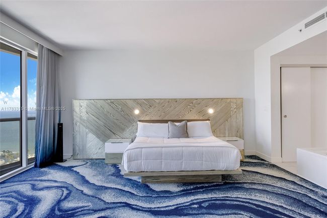 1802 - 3101 Bayshore Dr, Condo with 2 bedrooms, 2 bathrooms and null parking in Fort Lauderdale FL | Image 15