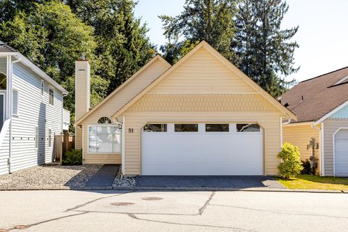 51-2865 Glen Dr, Coquitlam, BC, V3B6W4 | Card Image