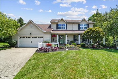 8320 Twin Cove Ct, West Chester, OH, 45069-7821 | Card Image