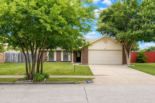 4814 Trailwood Dr, Grand Prairie, TX, 75052-2141 | Card Image