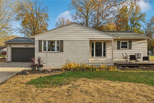 36465 Chestnut Ridge Rd, North Ridgeville, OH, 44039-8609 | Card Image