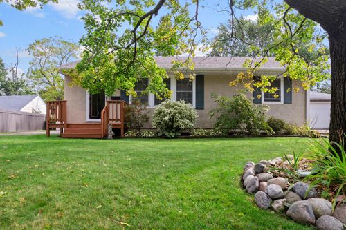 6920 Cleve Ave, Inver Grove Heights, MN, 55076-2122 | Card Image