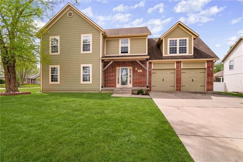 20865 Poplar Ct, Spring Hill, KS, 66083-7501 | Card Image