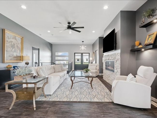 5112 Scenic View Ct Sw, House other with 5 bedrooms, 3 bathrooms and null parking in Cedar Rapids IA | Image 9