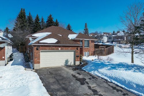 lower-4 Cutting Dr, Elora, ON, N0B1S0 | Card Image