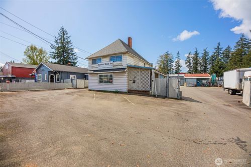 1065-1063 Beach Ave, Marysville, WA, 98270-4224 | Card Image