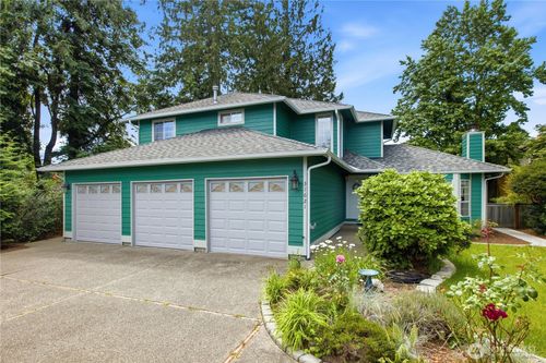 31621 117th Ave Se, Auburn, WA, 98092-3697 | Card Image