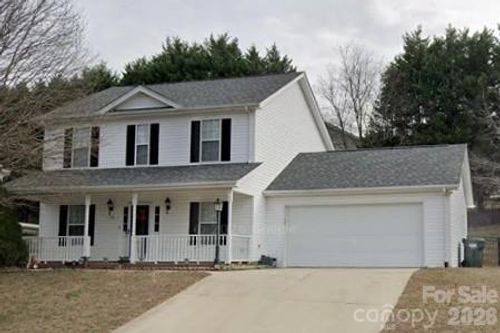 236 17th Ave Se, Hickory, NC, 28602-8994 | Card Image