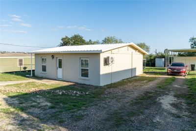 106 Overview Drive, House other with 1 bedrooms, 1 bathrooms and 4 parking in Zapata TX | Image 2