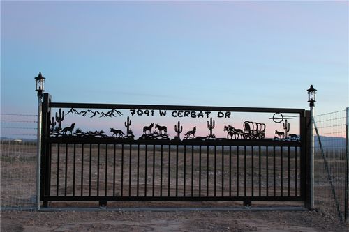 7091 W Cerbat Dr, Golden Valley, AZ, 86413-8643 | Card Image