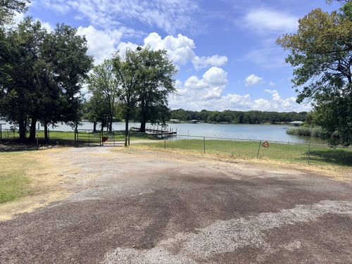 2070 County Road 3830, Quinlan, TX, 75474-4116 | Card Image