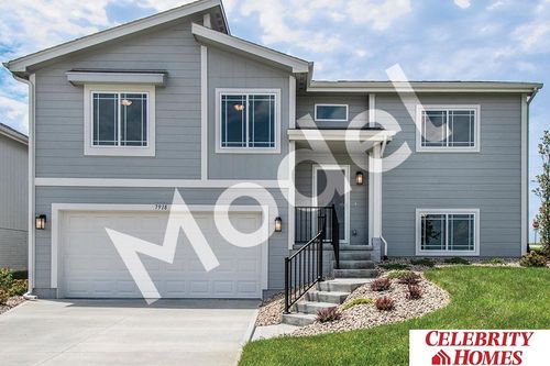 7918 N 113th Ave, Omaha, NE, 68142-1133 | Card Image