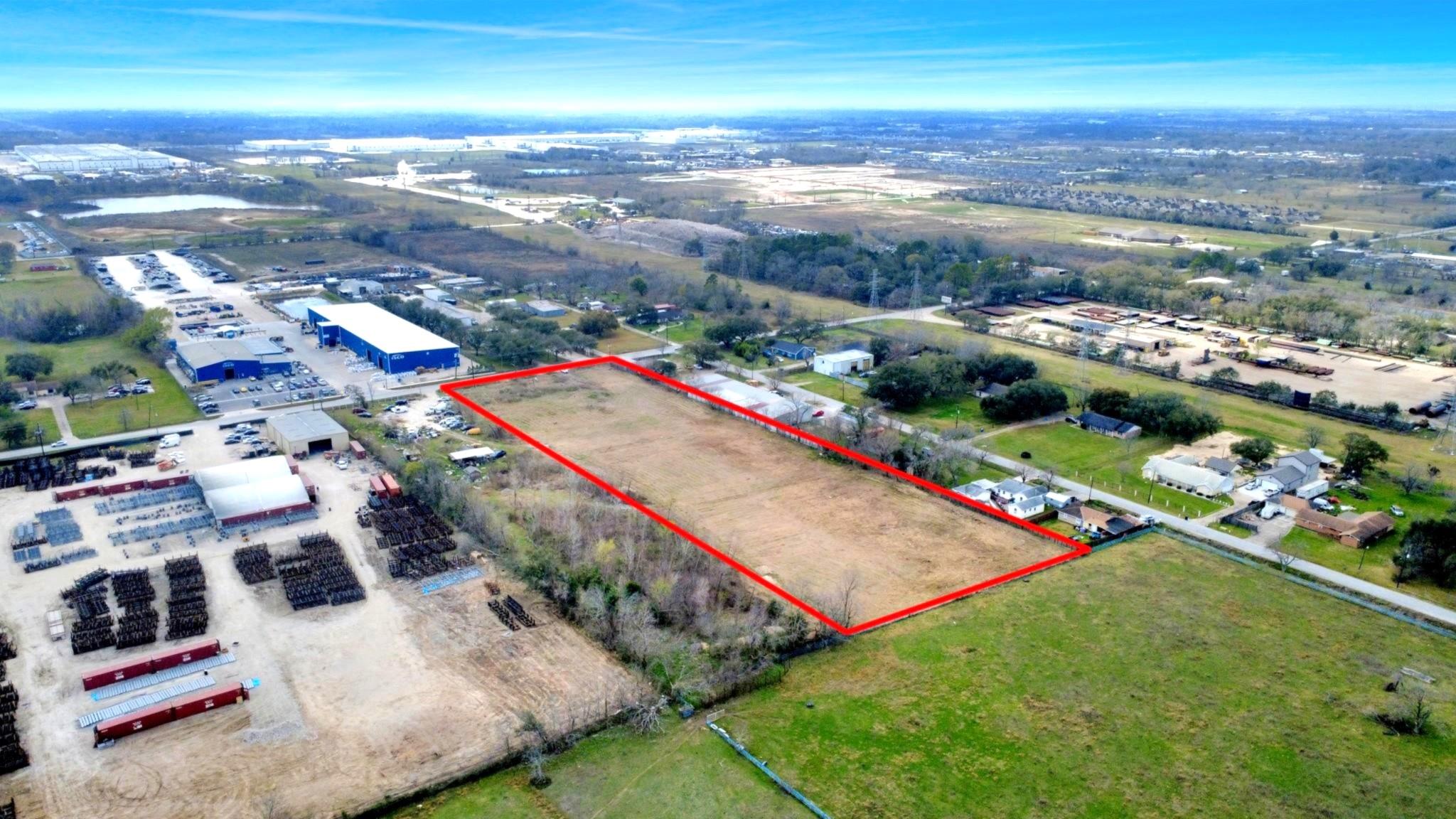 Land in Houston 4