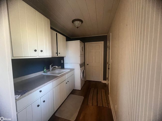 60 Country Club Dr, House other with 3 bedrooms, 2 bathrooms and null parking in Humboldt IA | Image 38
