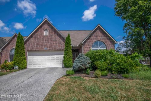 117 Channel Way, Clinton, TN, 37716-7929 | Card Image