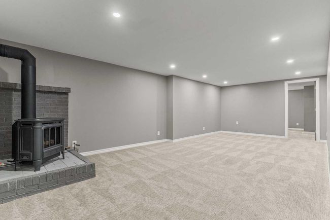 7424 Fleetwood Dr Se, House other with 4 bedrooms, 2 bathrooms and 4 parking in Calgary AB | Image 27
