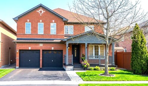 65 Fairhill Ave, Brampton, ON, L7A2E8 | Card Image