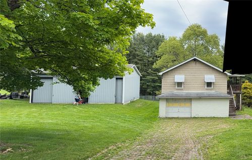 100 S Kings Creek Rd, Burgettstown, PA, 15021-2206 | Card Image